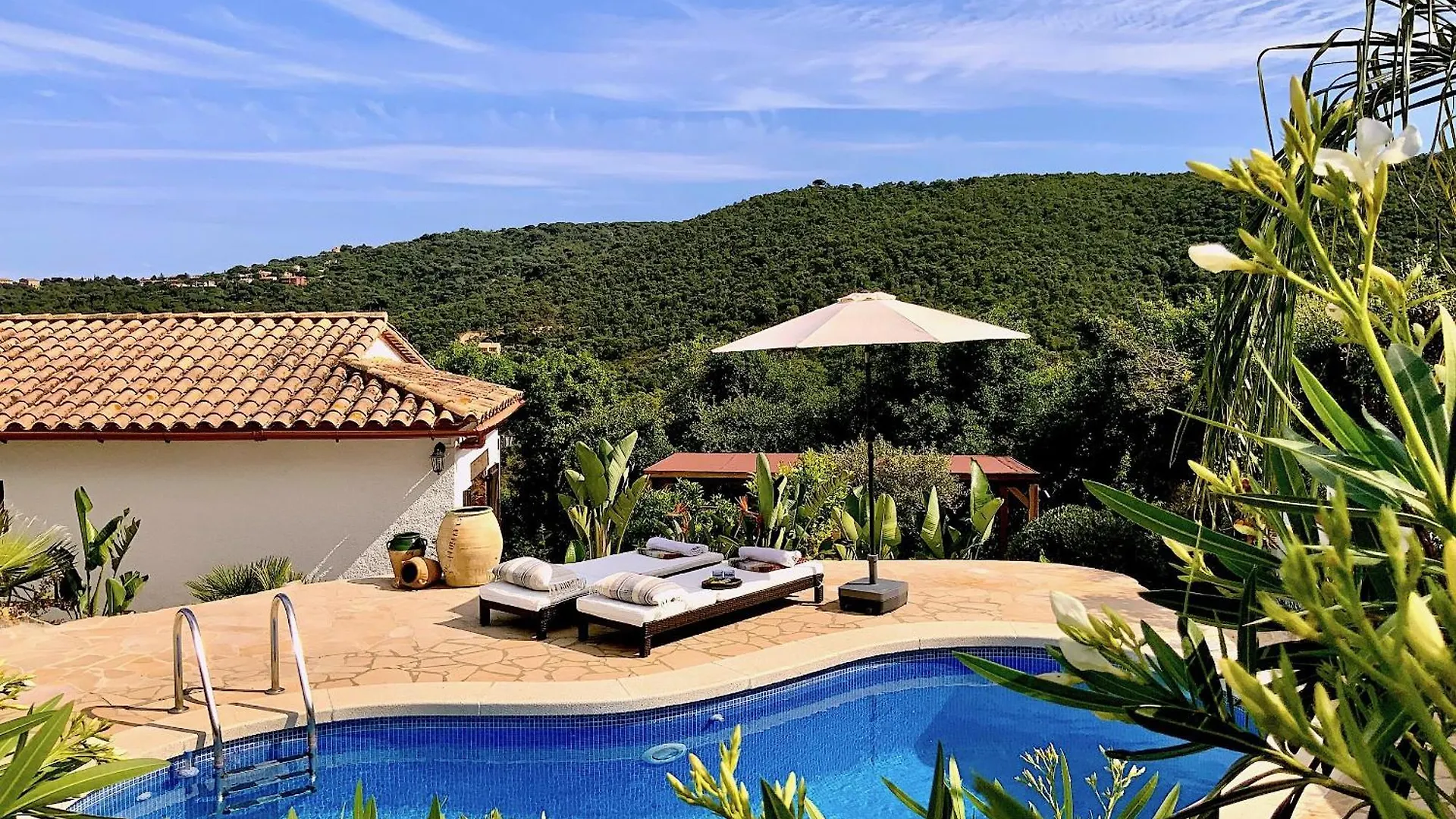 Villa Marlena, Calonge, Costa Brava,1 Luxe Private Studio-Appartement With Private Pool In Quiet Area, Adults Only, Catalonia, Spain